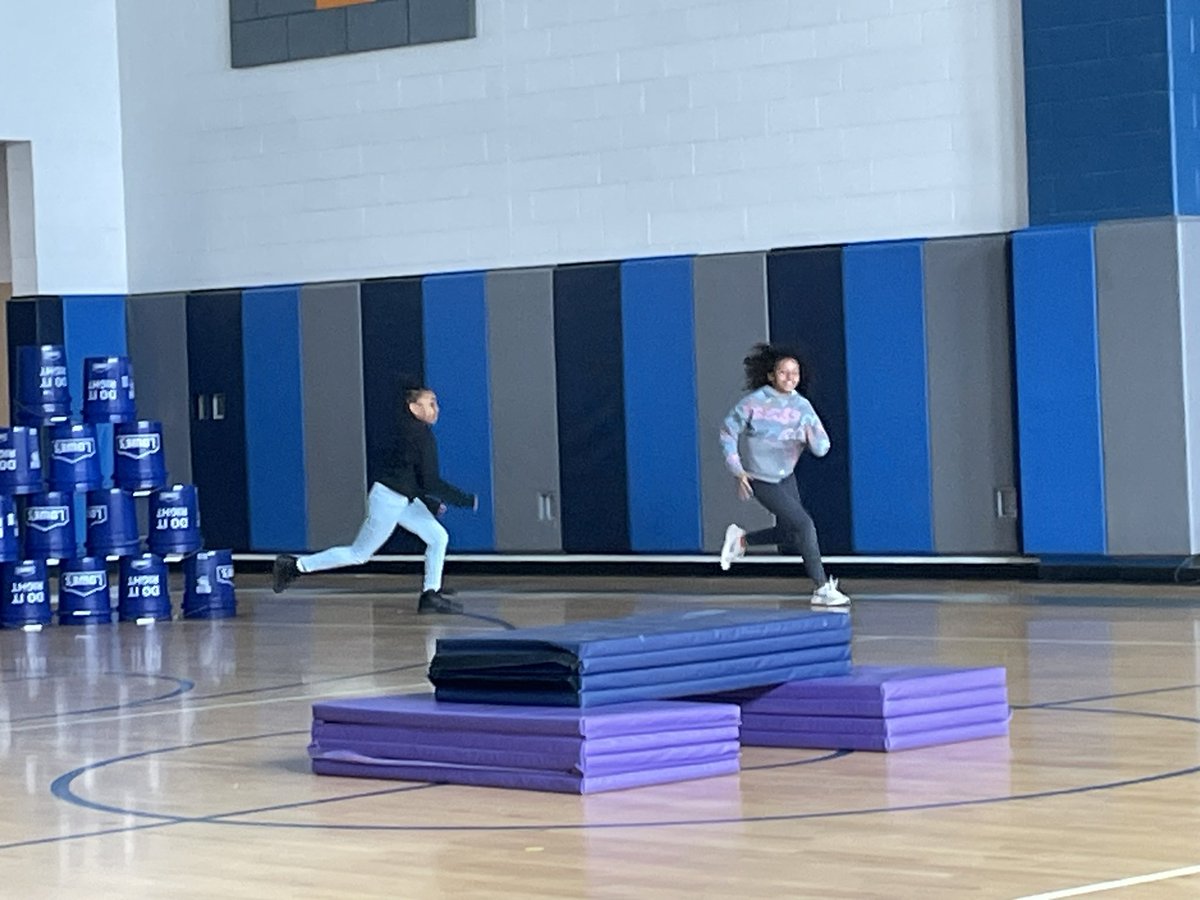 Heather Shulman (@shulmanshines) on Twitter photo 4th grade Ultimate Tag! Super fun! <a href="/HickoryRidgeES/">Hickory Ridge Elementary</a> <a href="/CabCoSchools/">Cabarrus Co. Schools</a> <a href="/coachmauldin20/">Coach Mauldin</a> 4th grade Ultimate Tag! Super fun! <a href="/HickoryRidgeES/">Hickory Ridge Elementary</a> <a href="/CabCoSchools/">Cabarrus Co. Schools</a> <a href="/coachmauldin20/">Coach Mauldin</a>