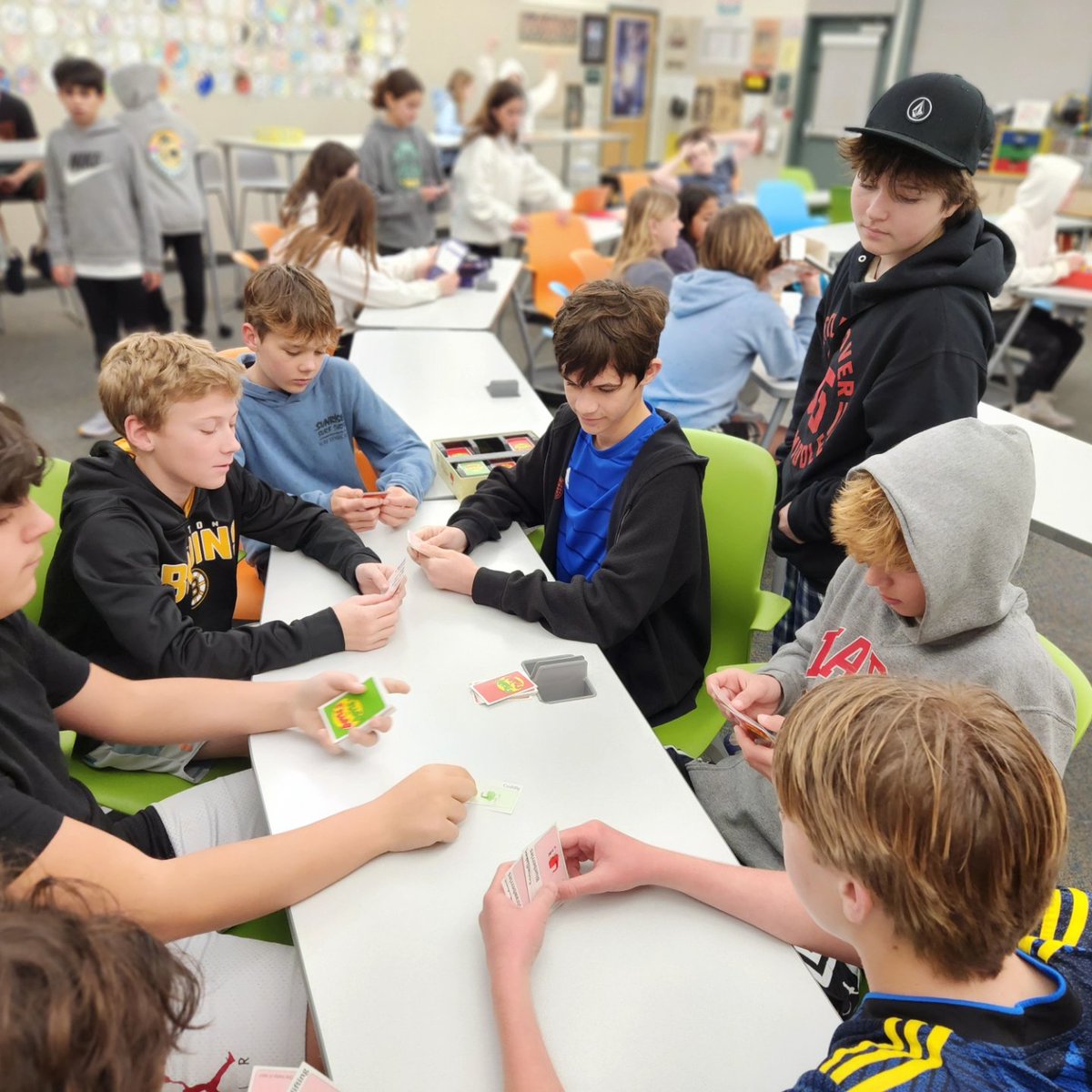 HallMiddle's tweet photo. It's the best day of the year! Hall LOVES @GSPlayDay! #wearelcmsd #hallmiddle #globalschoolplayday #gspd2024 https://t.co/qJImlKgytl