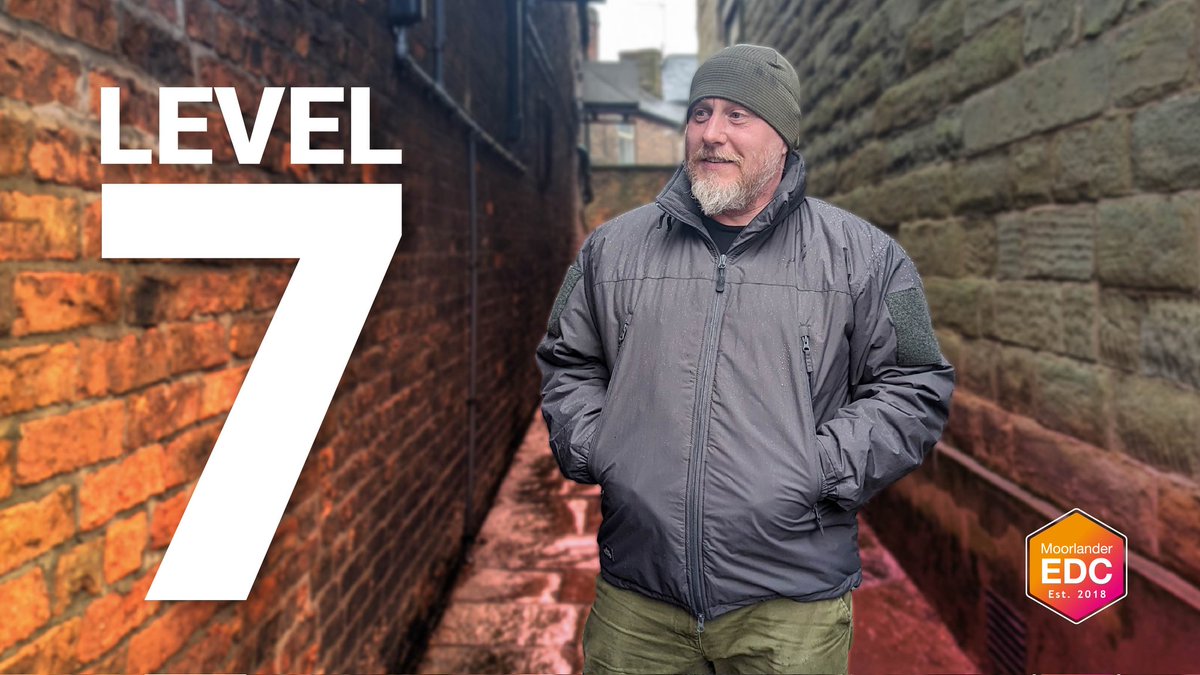 Mid-week YouTube content is live and it's all about the awesome Level 7 jacket from @helikontex
Don't have to worry about the cold... Even when you're wet
.
Check the YouTube link in my bio to see more or youtu.be/mvopDqvyE20
.
.
#edc #everyday #everydaycarry  #MoorlanderEDC