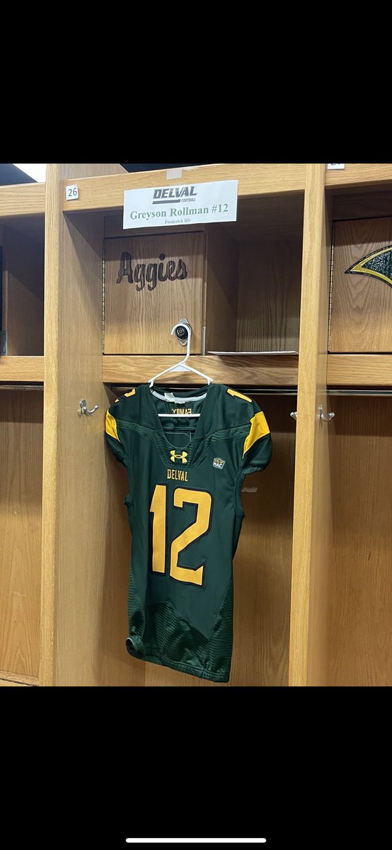 Had a great visit at Delaware Valley on Monday. Extremely grateful to have a roster spot offer!
<a href="/RCCoachCarter/">Rob Carter</a> <a href="/Coach_Isgro/">Mike Isgro</a> <a href="/_TrentJackson/">Trent Jackson</a> <a href="/aio_qbs/">Air It Out QB Training</a> <a href="/CoachPlante19/">Bob Plante</a>