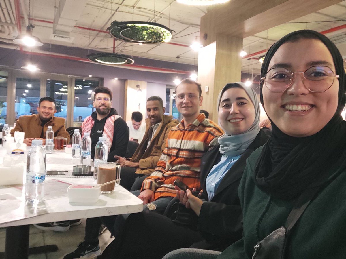 MousaAbuqaood's tweet photo. اجواء من التفاعل والتواصل الفعال خلال حضور مدققي/ت المعلومات من ١١ دولة عربية في تدريب المدربين مع #AFCNFactLab
بدعم @ArabFCNetwork   وأخبار جوجل  في #البحر_الميت https://t.co/tS0wRjrvbb