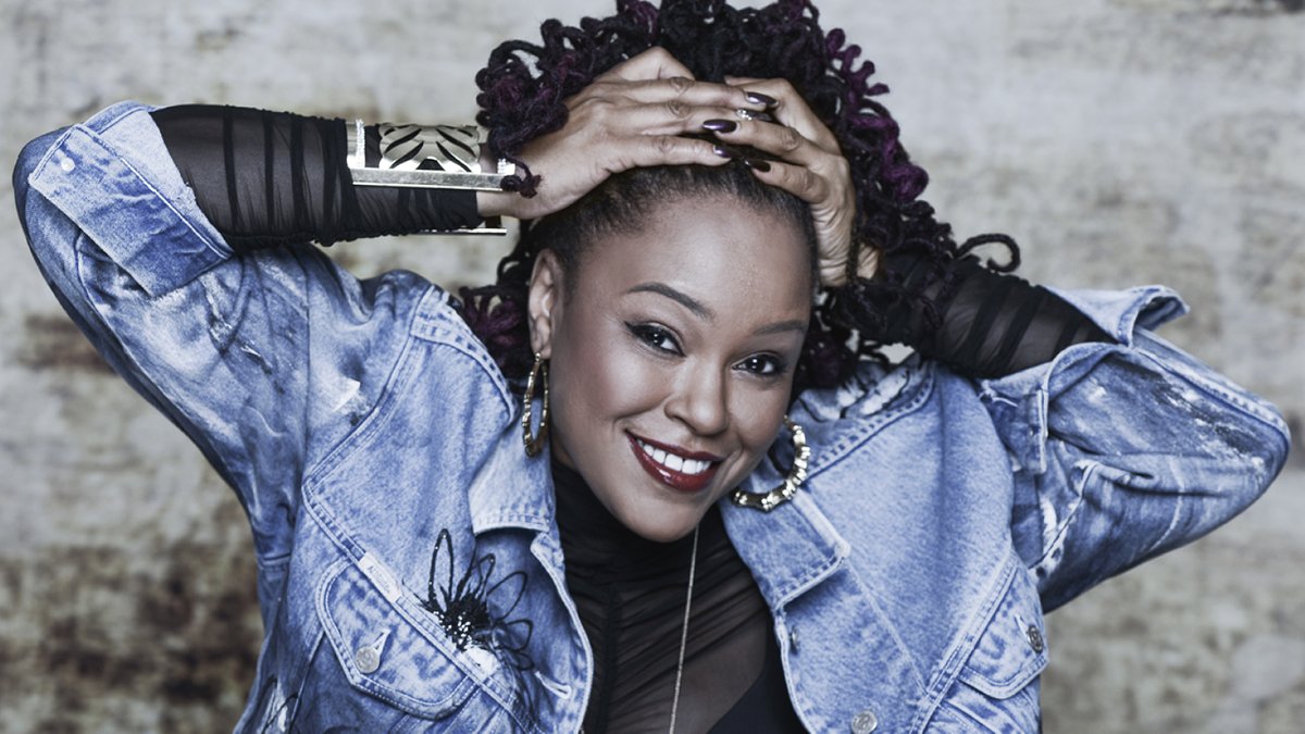 Toronto Public Library (@torontolibrary) on Twitter photo Iconic MC and hip-hop influencer <a href="/MichieBadgalMee/">MICHIE MEE</a> joins Del Cowie (<a href="/vibesandstuff/">Del_F_Cowie</a>) and <a href="/djagile/">DJ Agile</a> in an interview to celebrate her cultural legacy and massive impact on Canadian music.
Feb 27 at 7 pm | #AppelSalon
Register: ow.ly/6reR50Qyx2U
#SalonSeries #BlackHistory Iconic MC and hip-hop influencer <a href="/MichieBadgalMee/">MICHIE MEE</a> joins Del Cowie (<a href="/vibesandstuff/">Del_F_Cowie</a>) and <a href="/djagile/">DJ Agile</a> in an interview to celebrate her cultural legacy and massive impact on Canadian music.
Feb 27 at 7 pm | #AppelSalon
Register: ow.ly/6reR50Qyx2U
#SalonSeries #BlackHistory