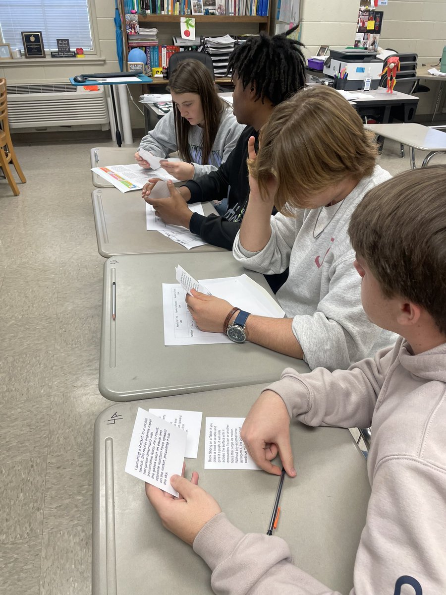 Mandy Watts tweet media