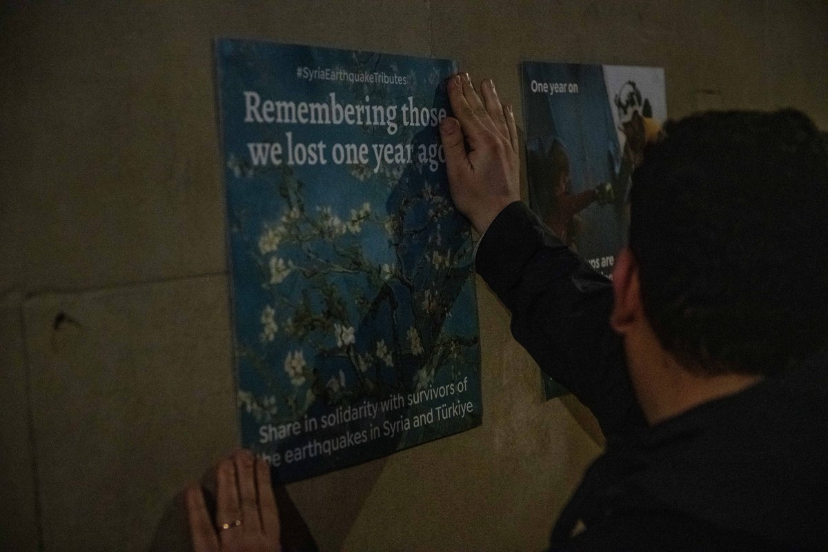 Remembering the victims of the Syria-Turkey earthquakes and commemorating the heroism of Syria's frontline humanitarian and health workers. London's vigil last night ... #SyriaEarthquakeTributes #Syria #Turkey #Earthquake