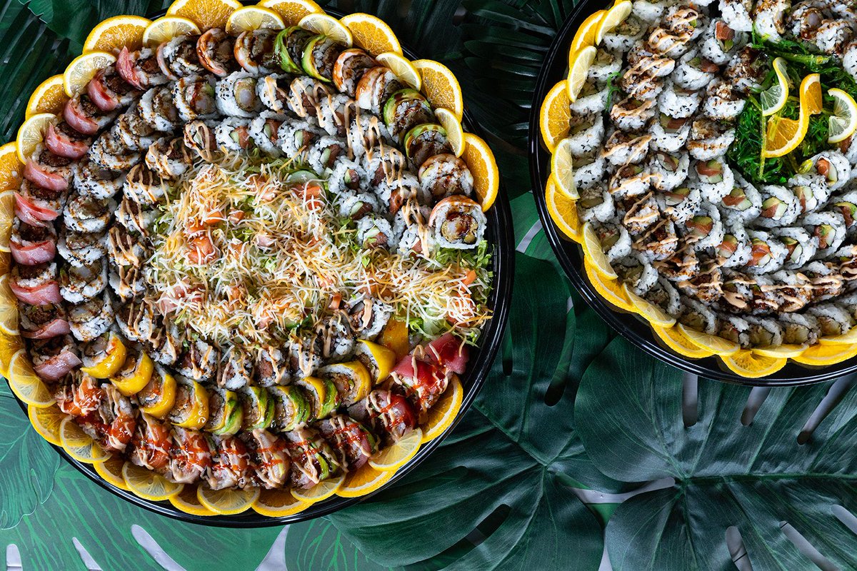 Localsmtp's tweet photo. SAVE 20% ON ALL CATERING ORDERS FOR SUPER BOWL SUNDAY! Spots are filling up! Visit our website and reserve your order ASAP! https://t.co/oe8Xr7Sw9F