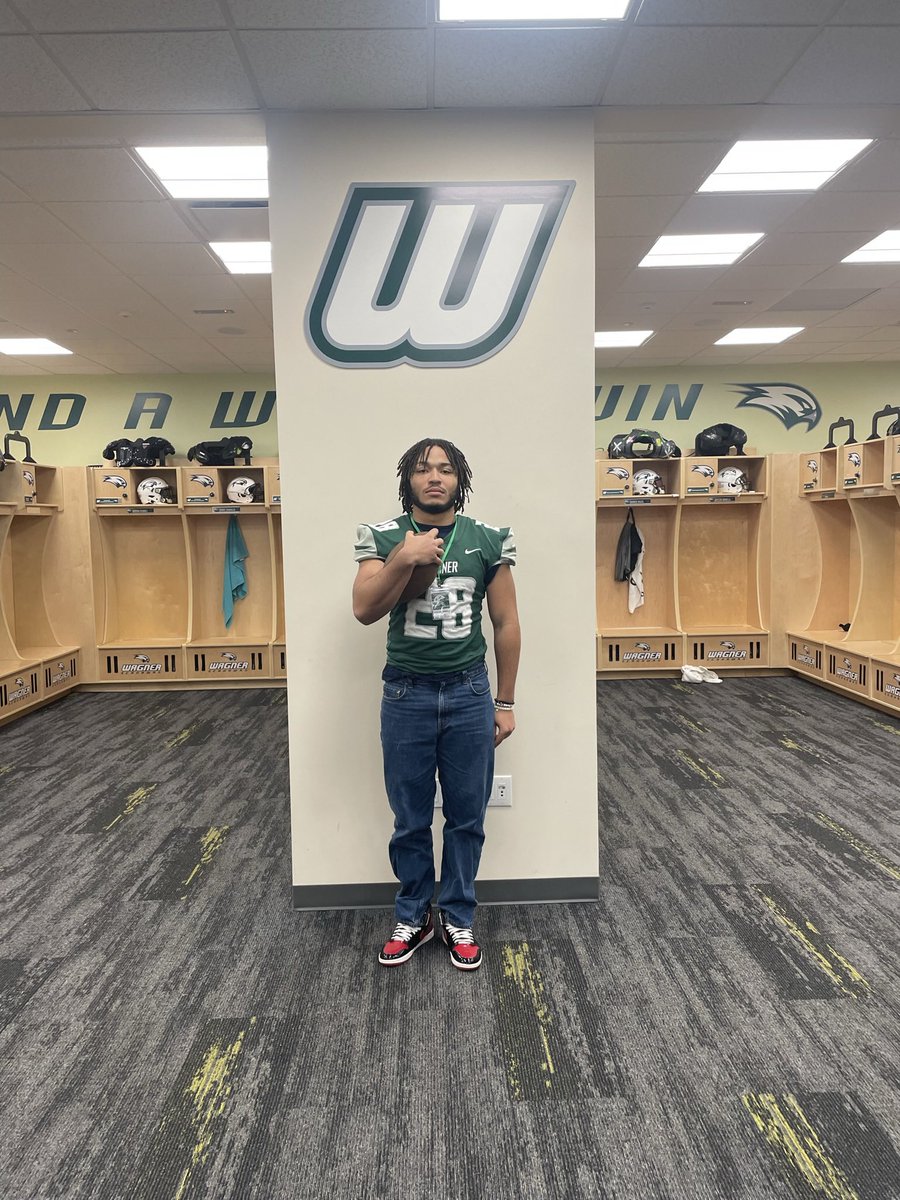 I’m excited to announce that I will be continuing my academic and athletic career at Wagner College!!🏈🏈 thank you to all the coaches and my family who have supported throughout my High-school career