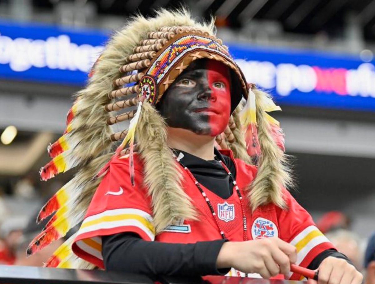 BREAKING: The parents of the defamed 9-year-old Chiefs fan are suing Deadspin.

Deadspin smeared Holden Armenta (9) and falsely accused him of blackface & racism, leaving out the half of his face painted red (Chiefs colors). His grandfather is a Native American tribesman.

The