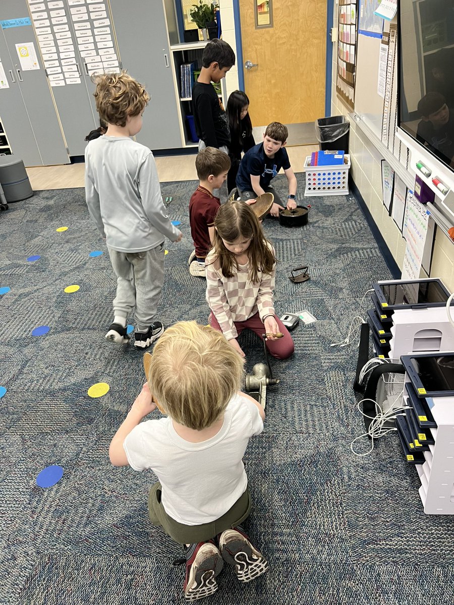 mrshortenbach's tweet image. Checking out tools from long ago! Do you know what these things were used for? #GWgreats #lifelongago