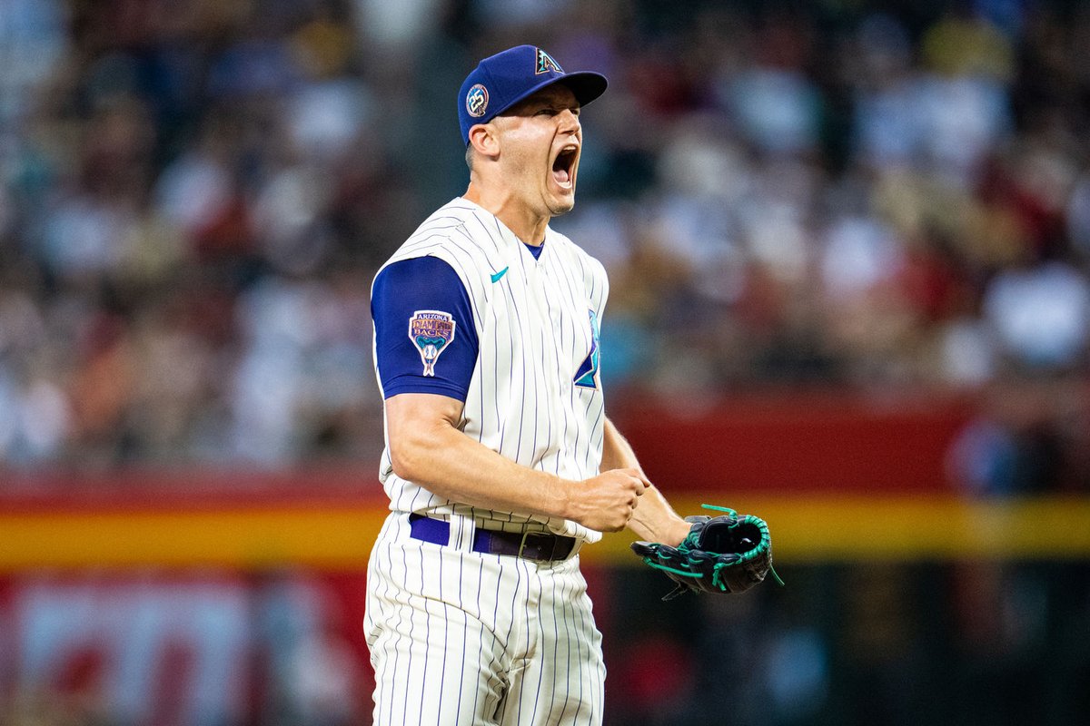 Professional Baseball Photographers' Association tweet media