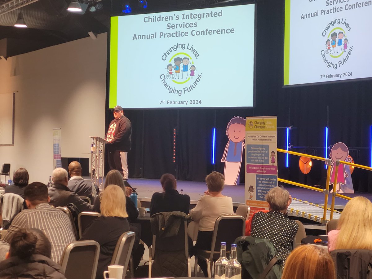 Sarah Wright tweet media