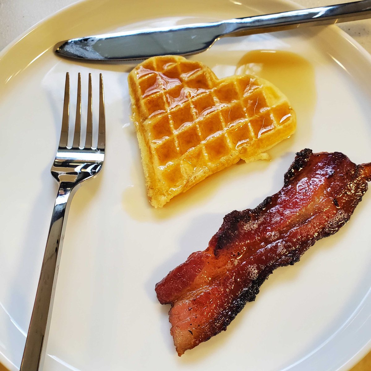 Farm-to-table bacon courtesy of our very own game designer Ben made our first #WaffleWednesday in the new studio (photos coming soon) extra special. 

#KeepWarmMidwinter