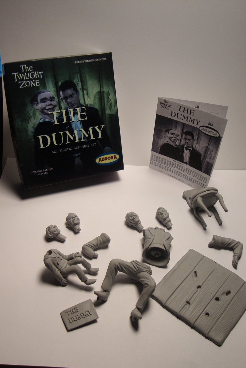 LewcusTellow's tweet photo. A fake Miniature Aurora model kit of Cliff Robertson (and George Murdock) from The Twilight Zone episode "The Dummy"
#TheTwilightZone #TheDummy #CliffRobertson #AuroraModelKits #ClassicTV #Horror #RodSerling #MiniatureModeling #sculpture https://t.co/hGNRjCM7BJ
