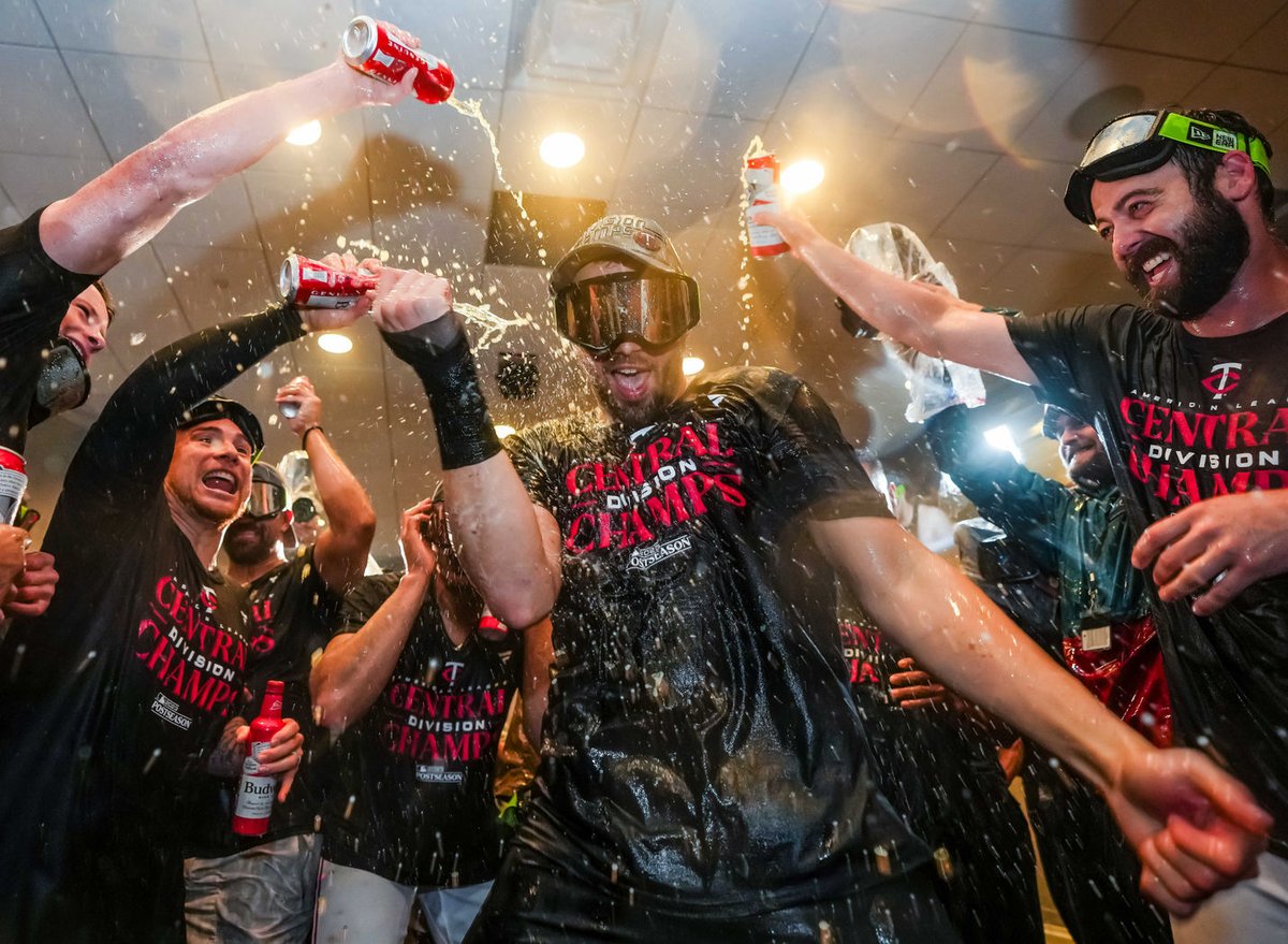 Professional Baseball Photographers' Association tweet media