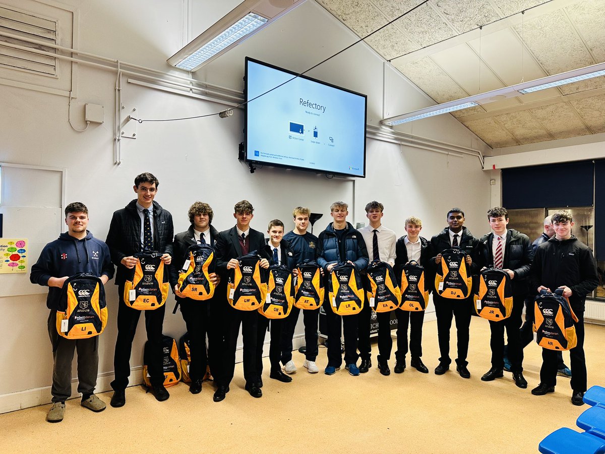 NorSchSport's tweet photo. CRICKET: 

The final meeting this evening for our South Africa touring squad. 

Itinerary confirmed and tour kit allocated. 

Have a great trip gentlemen 🏏🇿🇦

@edwindoransport @NorwichSchool https://t.co/4hwPnGlzAk