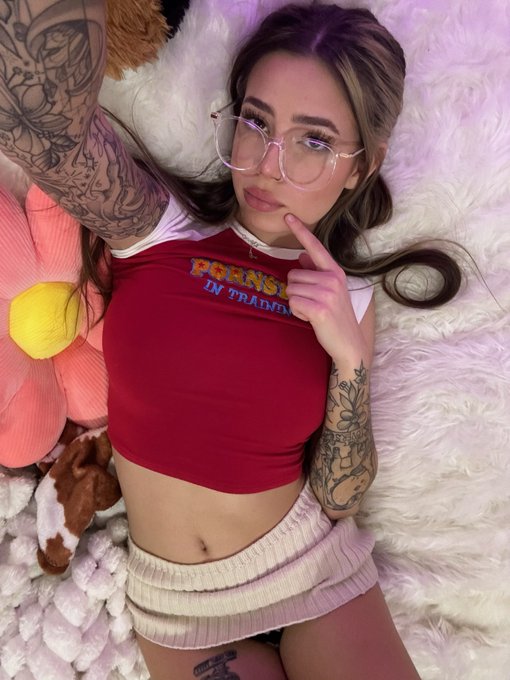 would you cuddle with me? (be honest) https://t.co/Dz6tqJj7EJ