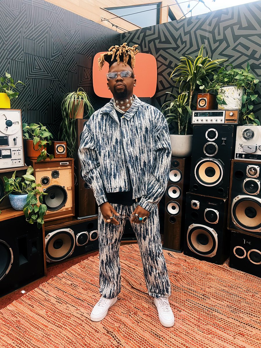 Bantu 🇿🇼🇿🇼 tweet media