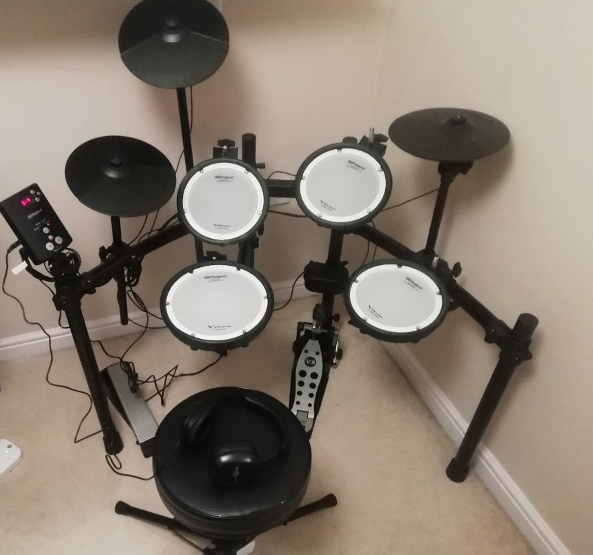 PickleRick_eth's tweet photo. @pxnkap3 drummer ape to match the IRL drumkit! It was meant to be! 

Congratulations on a great mint! https://t.co/5OHTVS0cb0