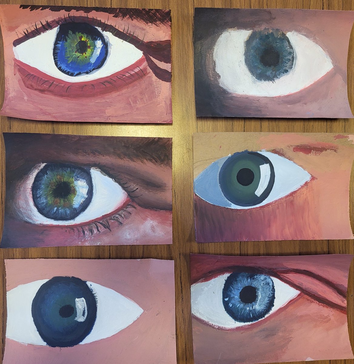mrs_maddocks's tweet photo. Pupils have been experimenting with creating skin tones, highlights and shadows using acyrlics. A class that are usually a bit chatty have been hyper focused and you could hear a pin drop as they focus on mixing colours. Impressed so far 🥰 https://t.co/JKSk9PgjNT