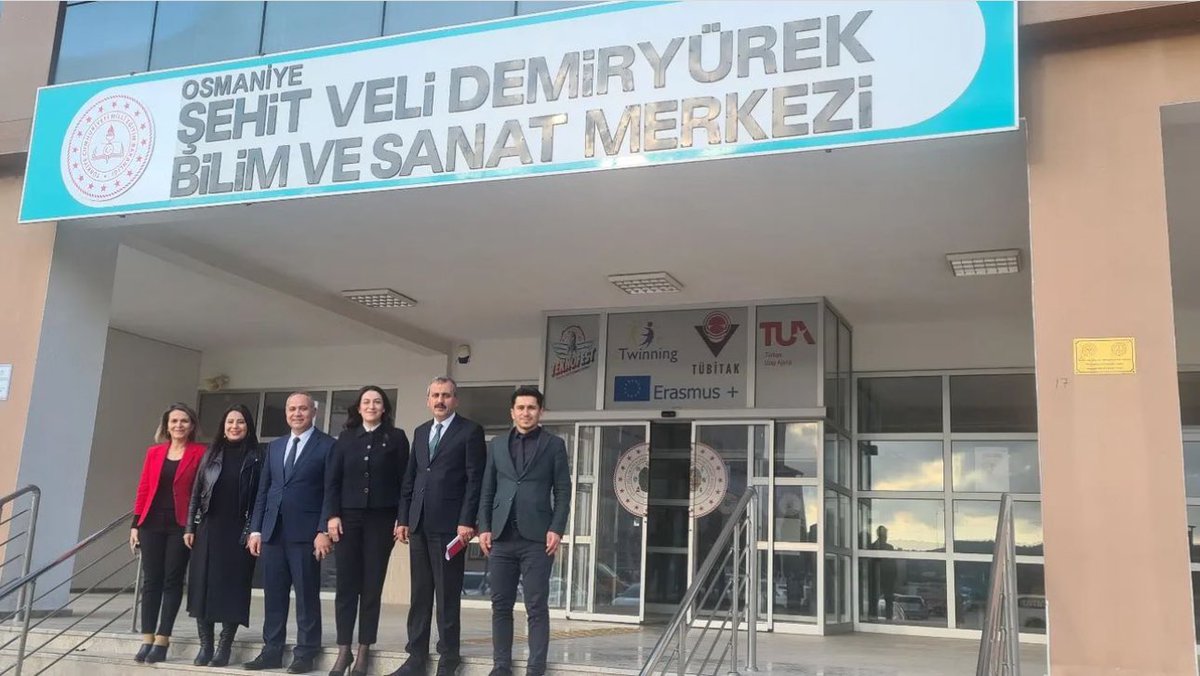 İlimizde görevli 212 rehber öğretmen/psikolojik danışmanlarımızla 6 Şubat depremlerini anma ve tükenmişlik yaşamalarını önlemeye yönelik “Çalışana Destek Programı” çalışmaları yapıldı. <a href="/osmaniyeilmem/">Osmaniye İl Millî Eğitim Müdürlüğü</a> <a href="/MebOrgm/">Özel Eğitim ve Rehberlik Hiz. Genel Müdürlüğü</a> <a href="/MullaKATIK/">Mulla KATIK</a> <a href="/ALBAKAydn/">Aydın ALBAK</a> <a href="/DrErdincYILMAZ1/">Dr. Erdinç YILMAZ🇹🇷</a>