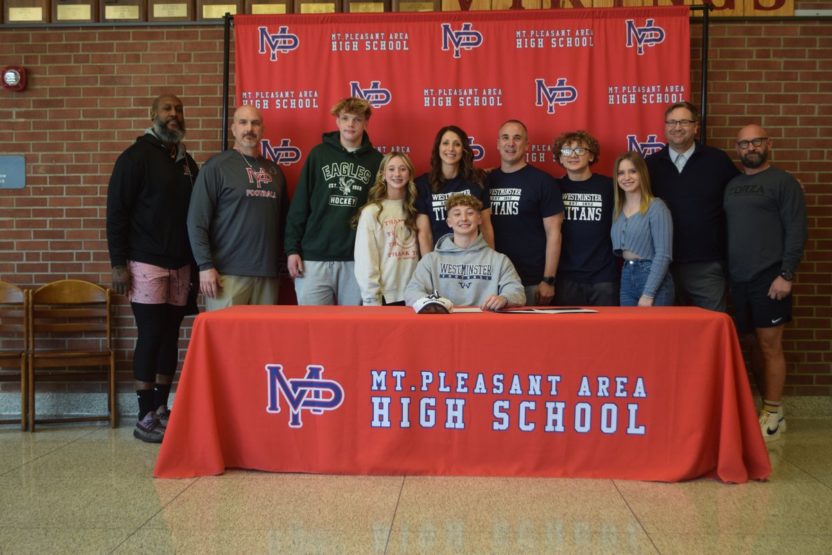 Congratulations to Brady Poole, who signed his NLI to play football at Westminster College. @BillBeckner @WestmorelandSN @MPASDVikings