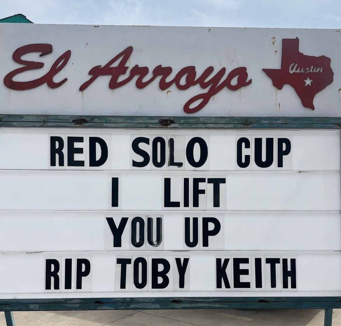 Sofi Ash tweet media