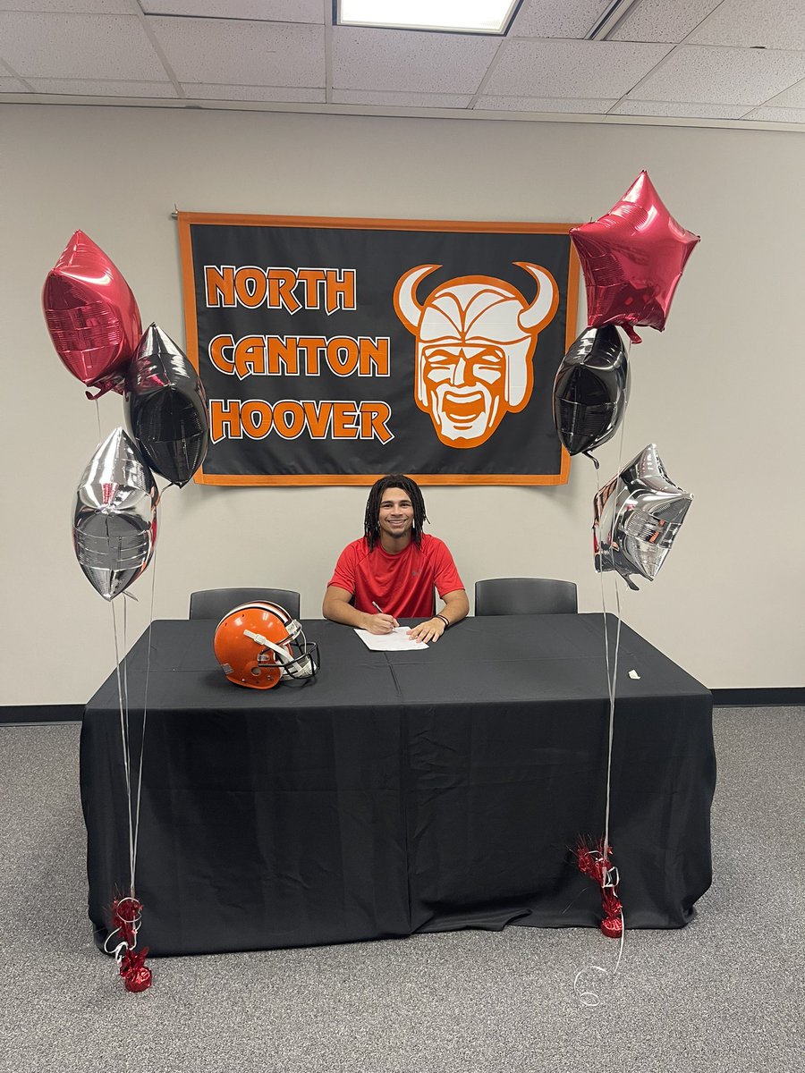 NCHHS Athletics tweet media