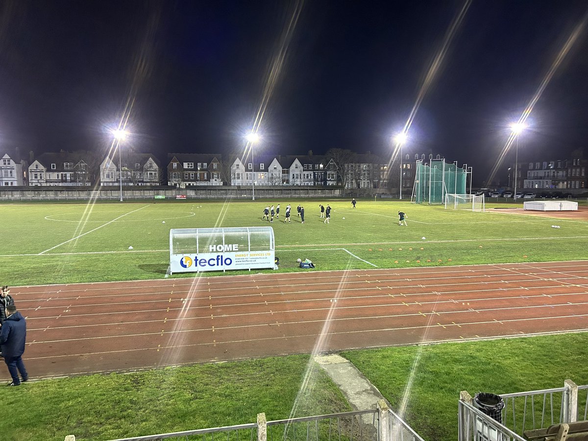 The_Bloaters's tweet photo. Game Night at the Wellesley 🖤🧡 #UTB https://t.co/AldubdGGJt