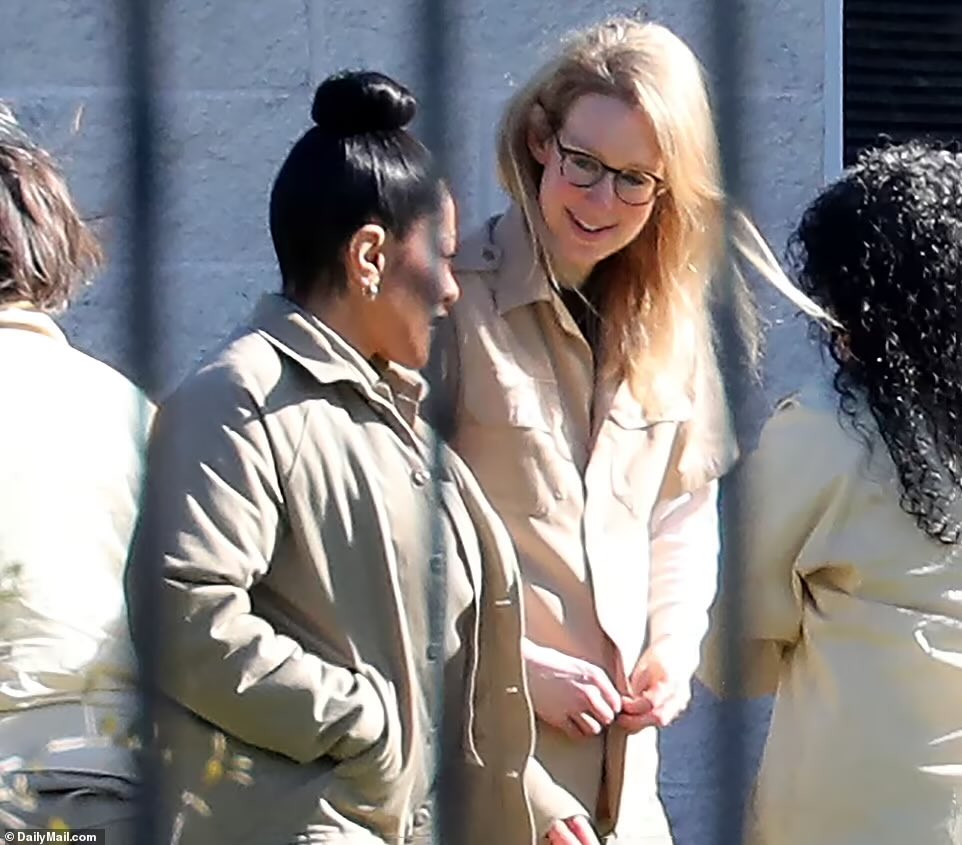 queensofbravo's tweet photo. Jen Shah &amp; Elizabeth Holmes hanging out together in prison 💀 https://t.co/gQkXu9EfRO