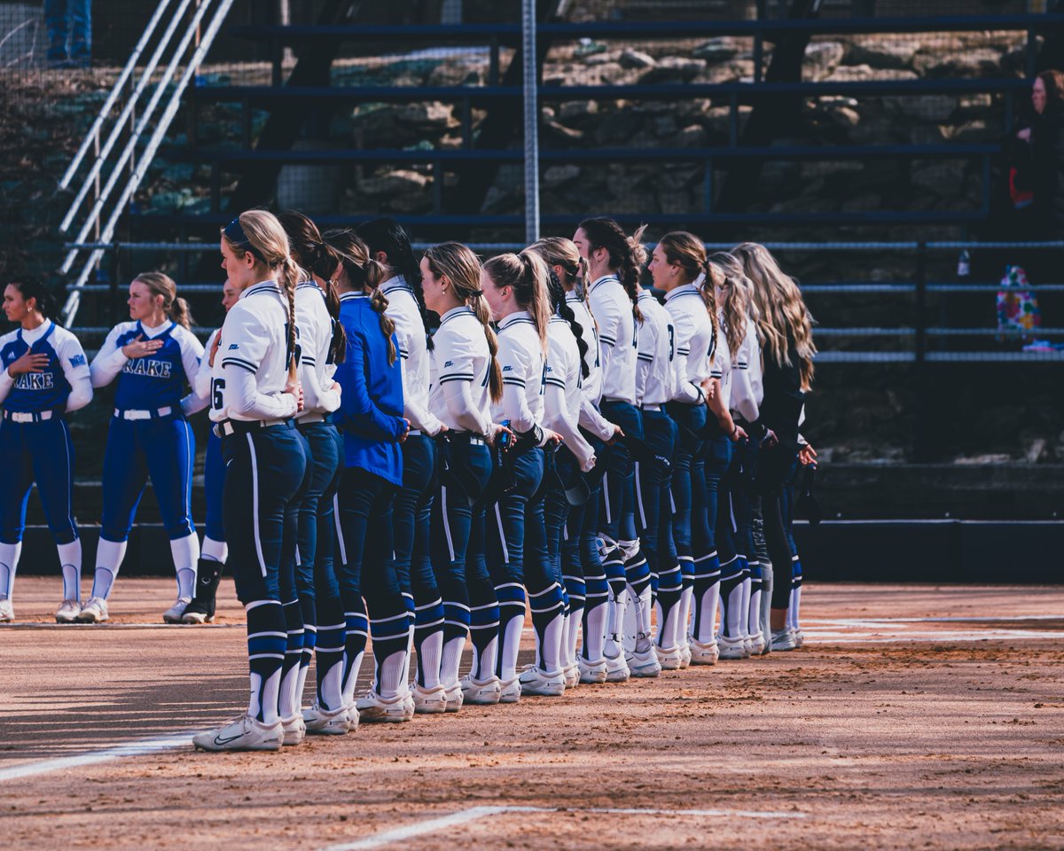 BluejaySoftball's tweet photo. Grateful to be surrounded by so many incredible and inspiring women on National Girls and Women in Sports Day!! 🫶 🫶
#NGWSD2024 #GoJays https://t.co/LbFid4ythT