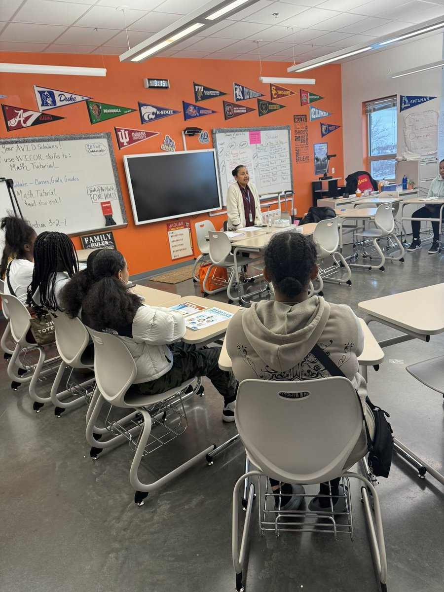 deerob55's tweet photo. JH AVID Scholars enjoyed an engaging presentation with ALexandriaHD's Teen Wellness Center.
Oppurtunity Knowledge @AVID4College @CCNAlexandria @JeffHoustonPK8 https://t.co/kqcVsFeHSs