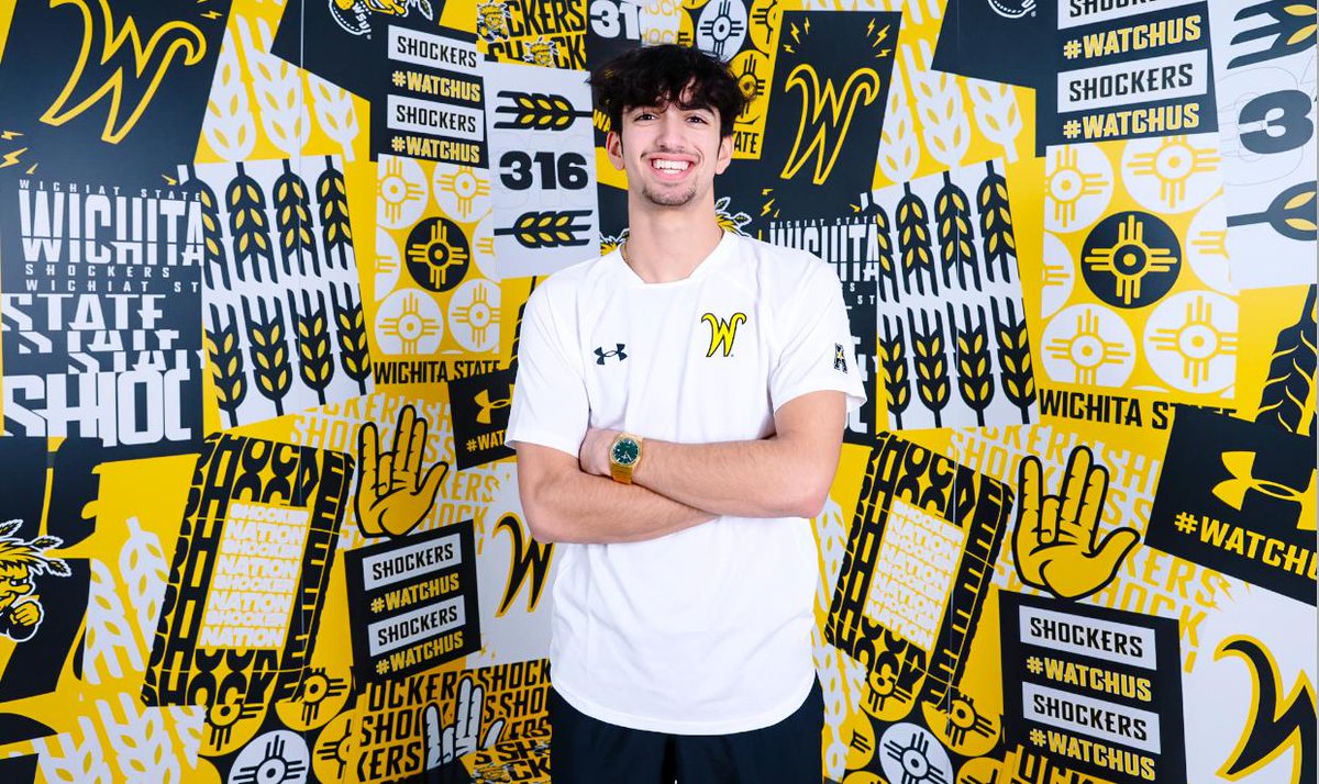 Parsa Bombs 💣 tweet media