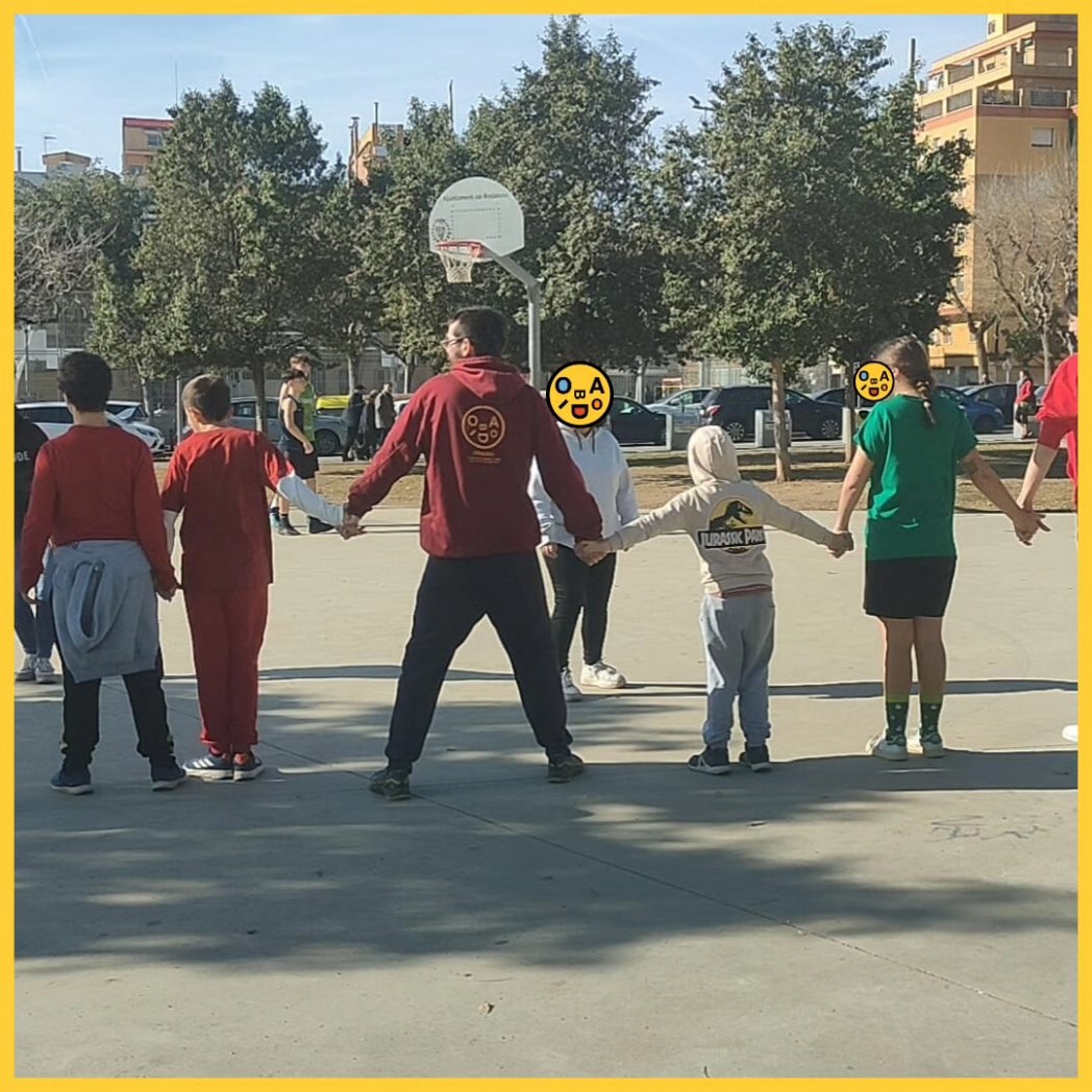 Obaido_Ass's tweet photo. ESPLAI.
.
🤹Dissabte vem fer activitats amb l'esplai Diplodocus @esplaidiplodocus 
.
🥰Moltes gràcies per gaudir amb nosaltres.
.
#esplai #lleureperatothom #diversitatfuncional #obaido https://t.co/qYbT6zY00R
