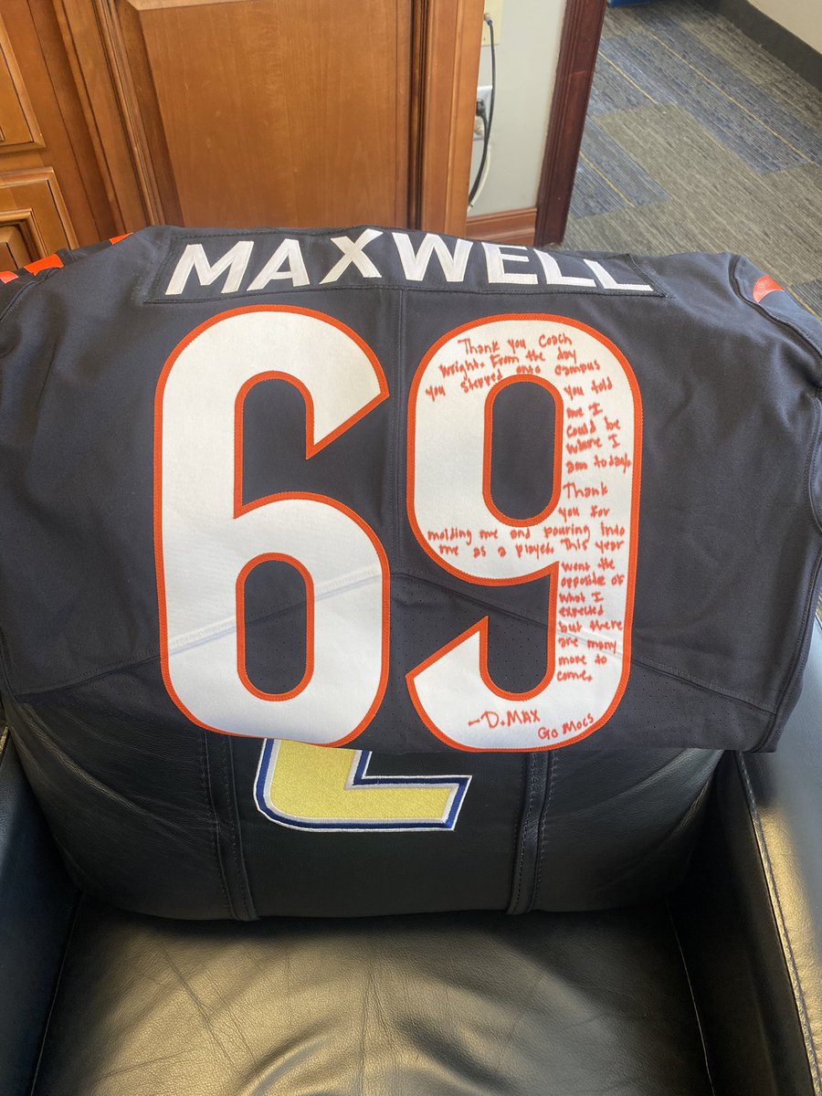 CoachRustyW's tweet photo. Why you do it! #GoMocs #ClimbTheMtn https://t.co/O30MGGmrsJ