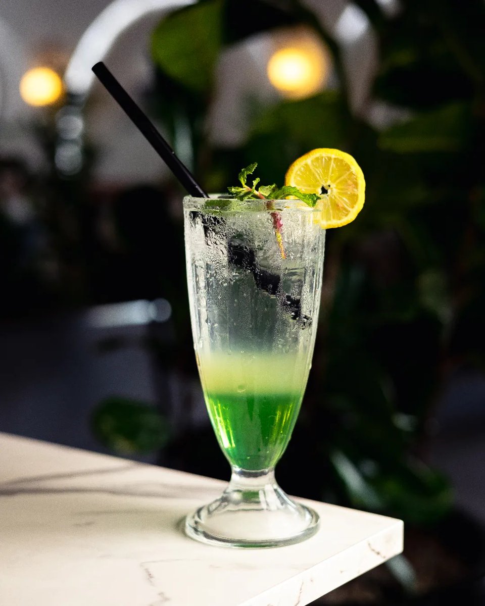 culturecafe's tweet photo. Sip on some lemony goodness! Enjoying cool lemon mojitos with a slice of lemon. 🍋Cheers to simple joys!#Culturecafenairobi #CultureCafeDelights #lemonmojito🍹 https://t.co/B659coGlgP