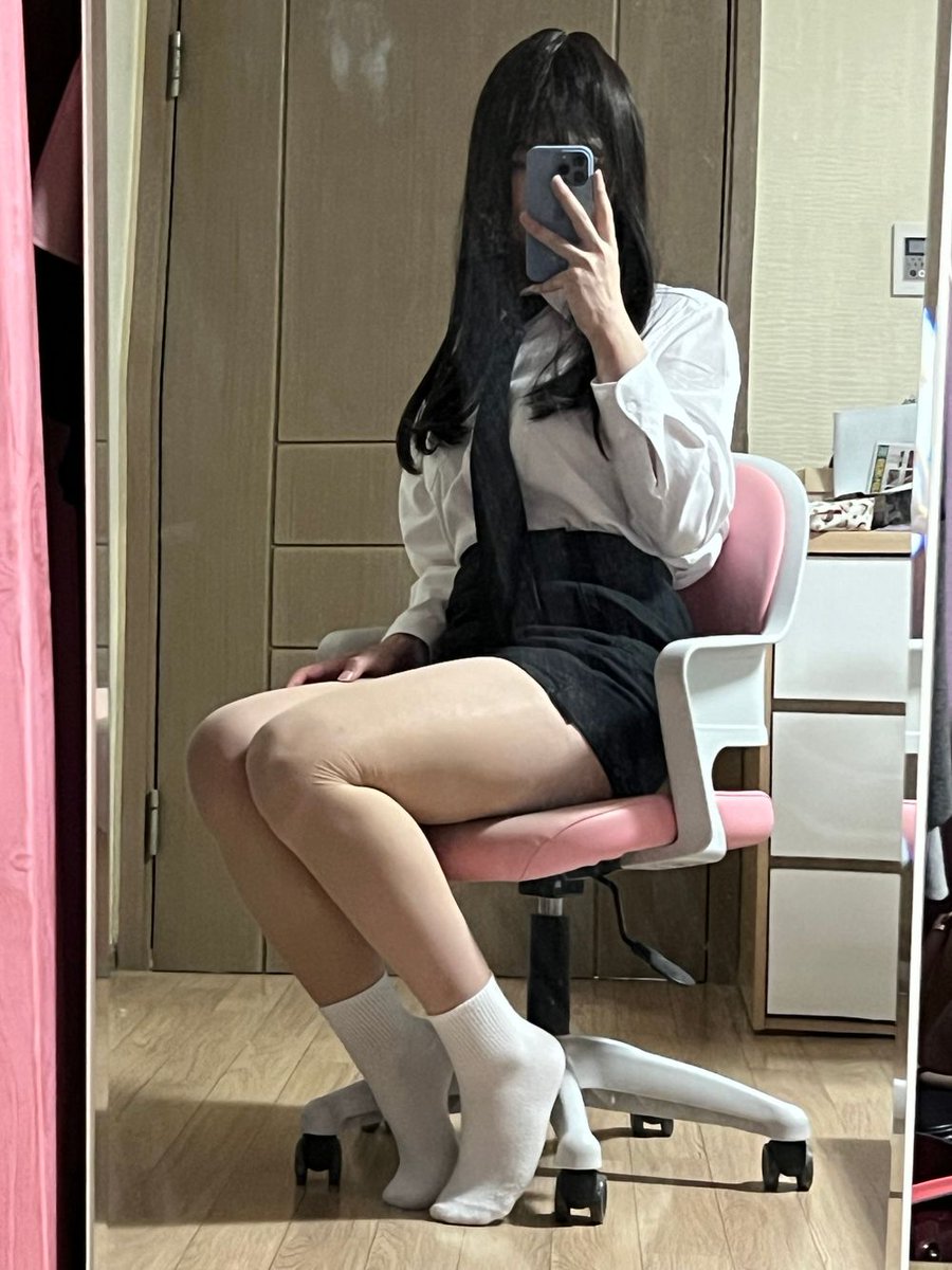 간만에 업 ㅎㅎ 주책맞게 나이먹고 교복입음 ㅠㅠ