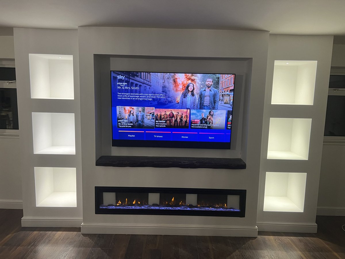 CarpentryWilson's tweet photo. TV media wall unit built, shout out to @bsg_electrical_services_ltd for the electrical works #rwilsoncarpentry https://t.co/fn7KcfXpyA