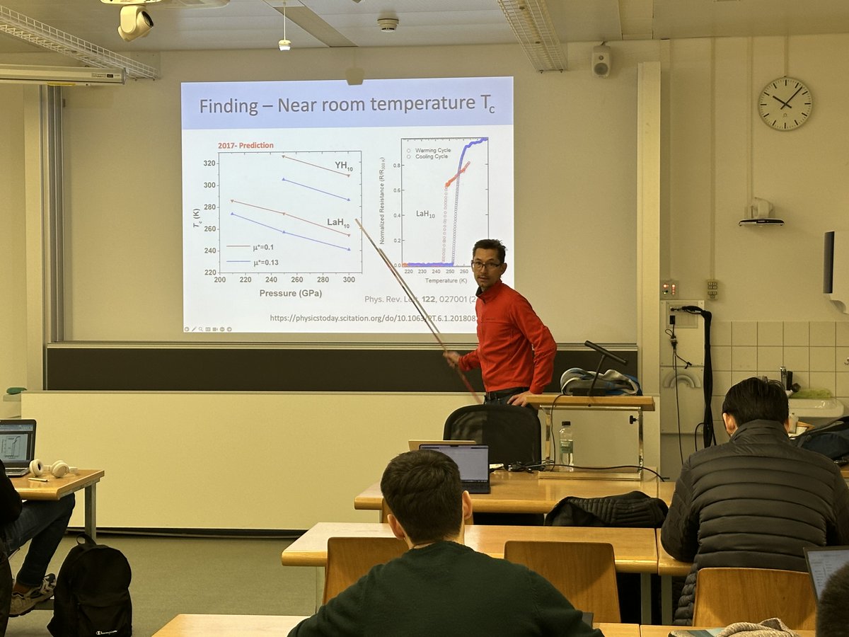 JanoschekMarc's tweet photo. This week, during our annual block course on contemporary #quantum  matter physics, @JohanChang13 and I have the immense pleasure to introduce a highly motivated cohort of students from @ETH_en, @psich_en, @Empa_CH, @IBMResearch, @unibern and @UZHPhysics to this exciting topic. https://t.co/95ySU2kJuJ