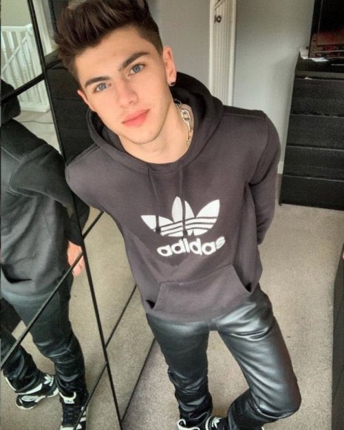 SJabz (@sjabz6) on Twitter photo 