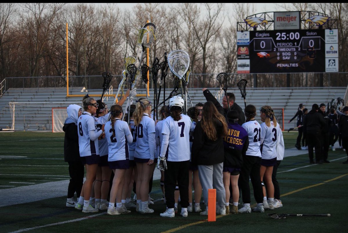 Celebrating National Women in Sports Day! 🥍💪🏼 These powerful and driven young ladies redefine the game with their strength, skill, and determination. Here’s to breaking boundaries and inspiring greatness on and off the field!! #EmpoweredAthletes #Girlsinsports #avonlacrosse