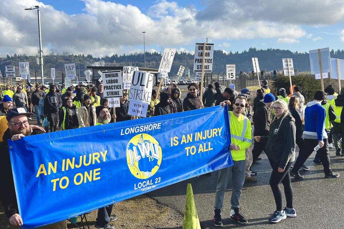 ILWU Local 23 out in support of striking workers at Wallenius today. Swing by on your lunch break and show some love! AN INJURY TO ONE IS AN INJURY TO ALL