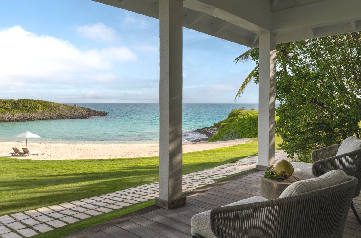 Where every sunrise becomes a masterpiece. Dive into luxury living with panoramic views from your spacious Oceanfront One-Bedroom Villa.