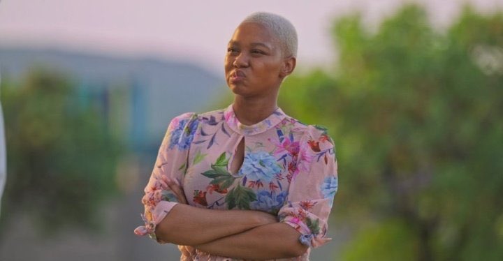 KingMayeks's tweet image. Come on hle banna