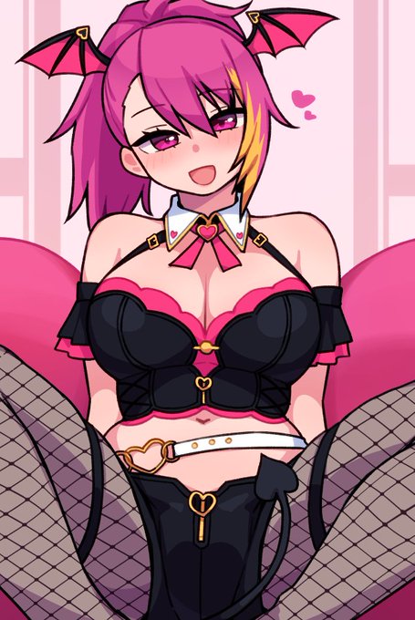 歩のカードはかなりかわいかったんですが、かくれないこの服装のセクシーさ… 