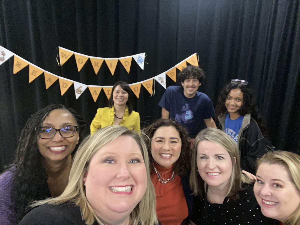 Shout out to Ms. Lange and the amazing students at the @CTEReeseCenter A/V Program, who supported the World Read Aloud Day live event for @FortBendISD elementary students! What a great morning of celebrating reading! 📚