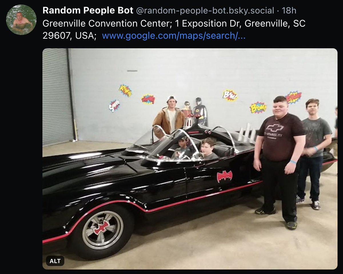 new bot on bluesky, photos of people randomly selected from google places, please enjoy bsky.app/profile/random…