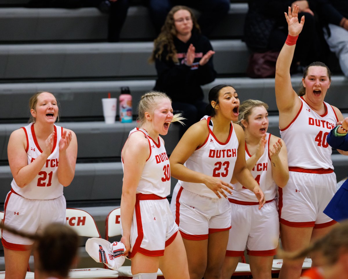 Central Women's Basketball tweet media