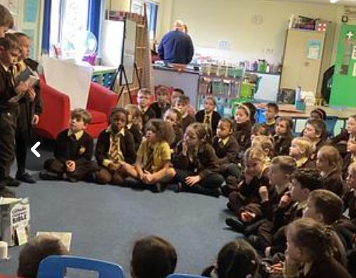 A beautiful liturgy led jointly by Y5/6 and Y1/2 pupils.