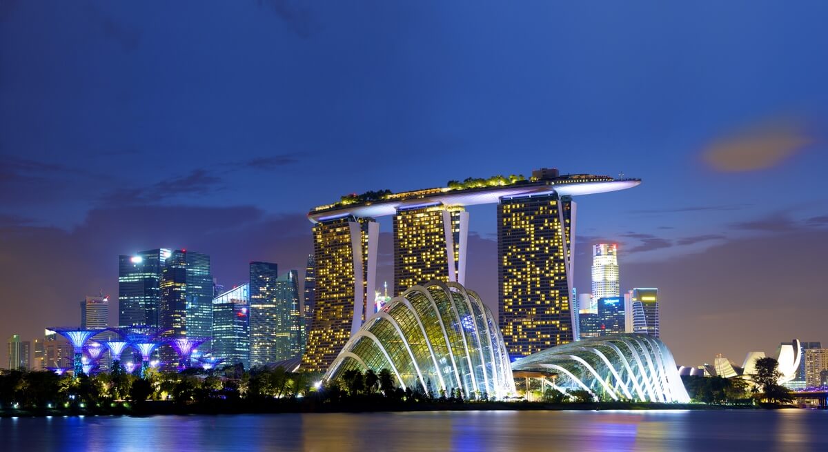 sensidelviaggio.it/singapore-cele…
Il vibrante panorama di Singapore si illumina ancora di più in occasione dell’arrivo dell’Anno del Drago nel calendario lunare cinese. 

#fortuna #Annodeldrago #singapore #sudestasiatico
