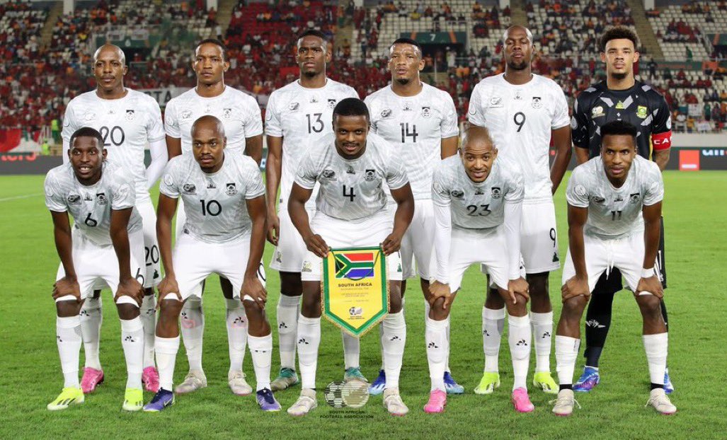 Ntojability's tweet photo. Regardless their loss in the Afcon semis, Bafana Bafana bow out with dignity restored👏👏👏 https://t.co/PHO5RfZyTF