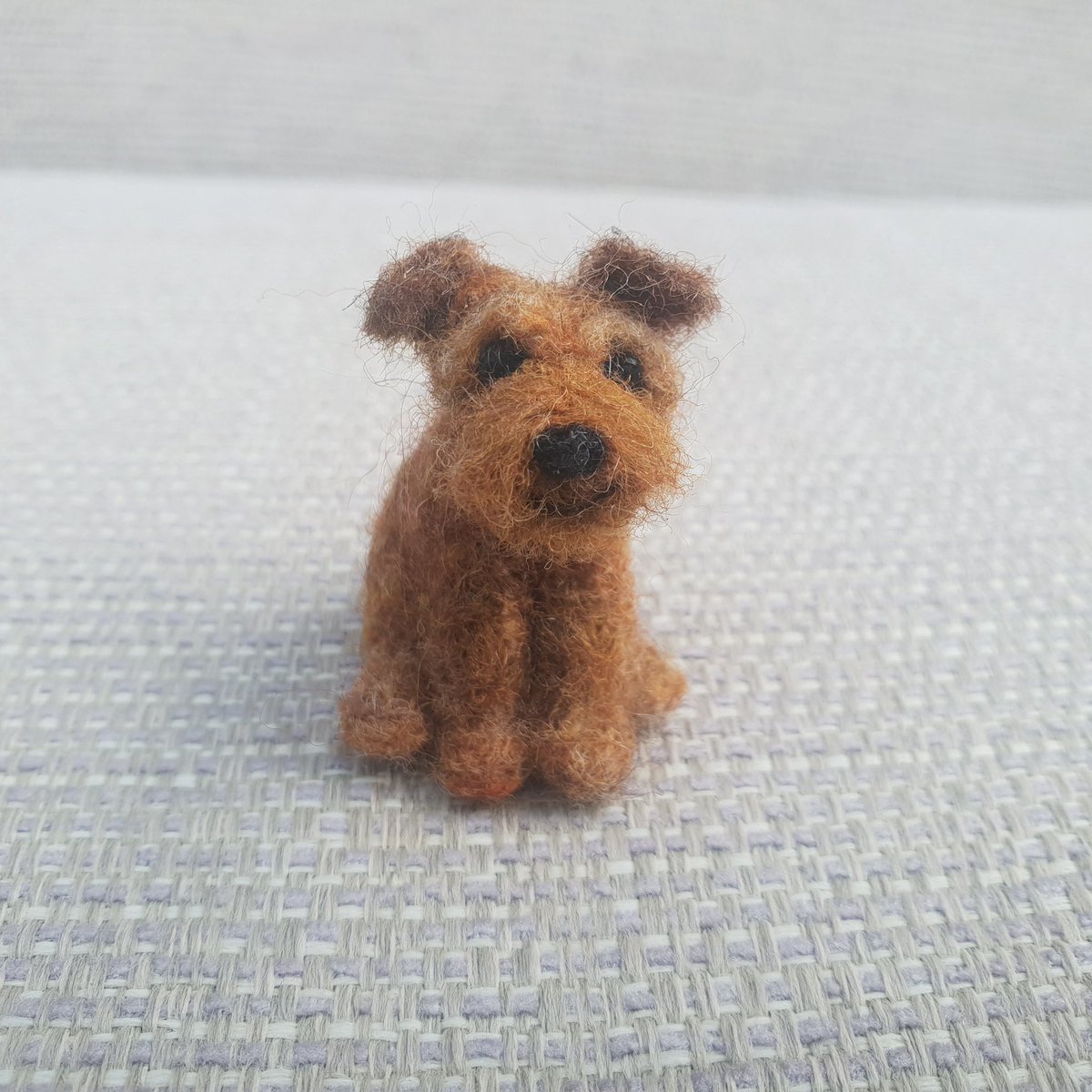Good evening,
I’d love to introduce you to Declan the Irish Terrier. He would love to be adopted! Thrilled to have him join my Etsy shop today.
Made with lots of love.
Thank you 😊❤️
therockingfelter.etsy.com/uk/listing/167…
#etsy #irishterrier #womaninbizhour #dogs #firsttmaster